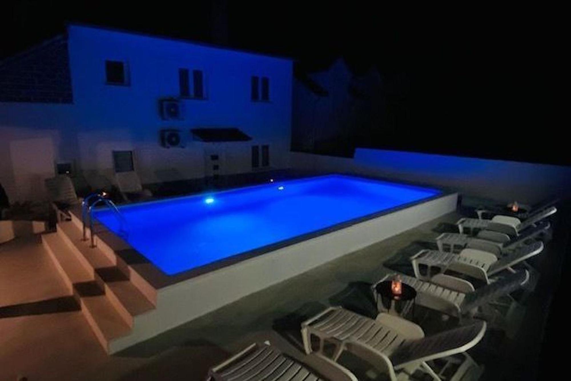 Villa Brazza Milna  Exterior photo